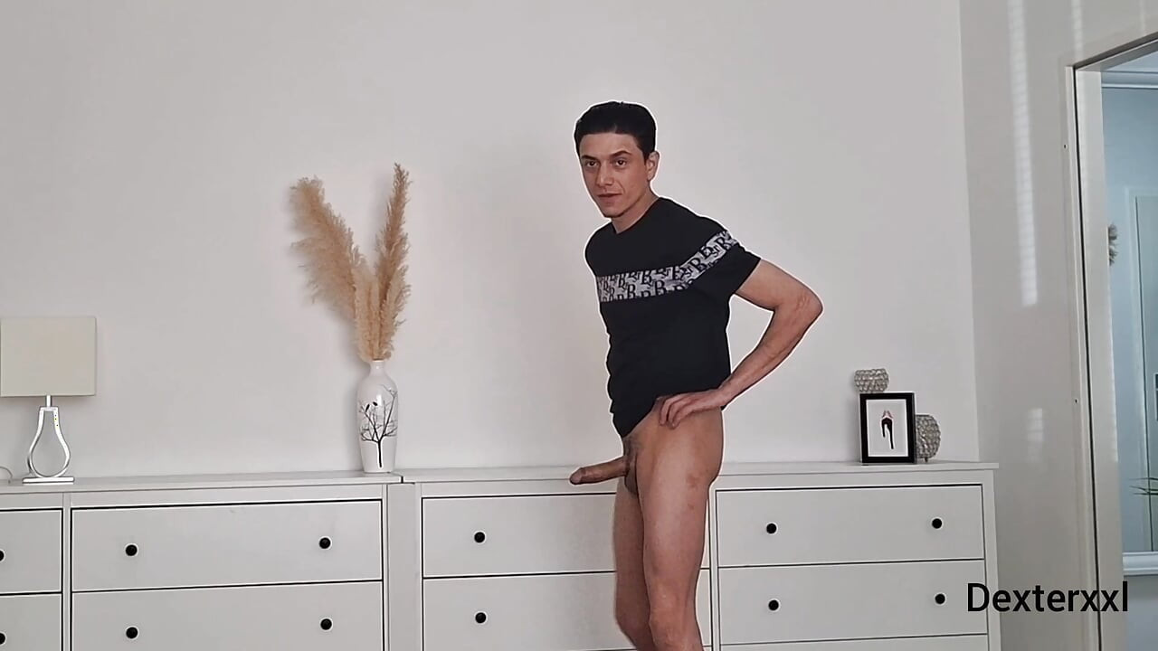 ヴラド中出し 2 回絶頂パパが若い男の子から犯される