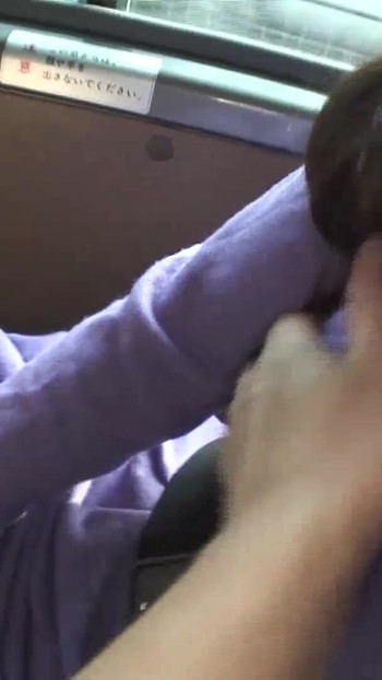 Emotional moment from "Asiatin 24 Jahre hintem im Bus geil gemacht und auf dem Zimmer gefickt"