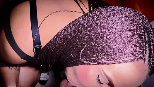 Young brunette with big tits that I met on Tinder fucks me in her living room!! What a delicious squirt!