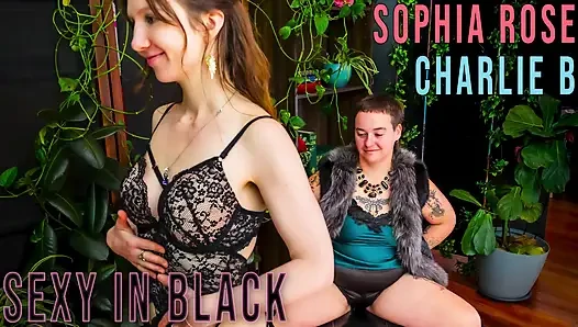 Aksi hot lebat sophia dan charlie yang lagi asik fingering memek berbulunya satu sama lain