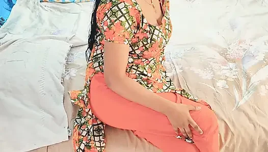 Istri selingkuh me mohon kontol dengan ganas di drama rumah