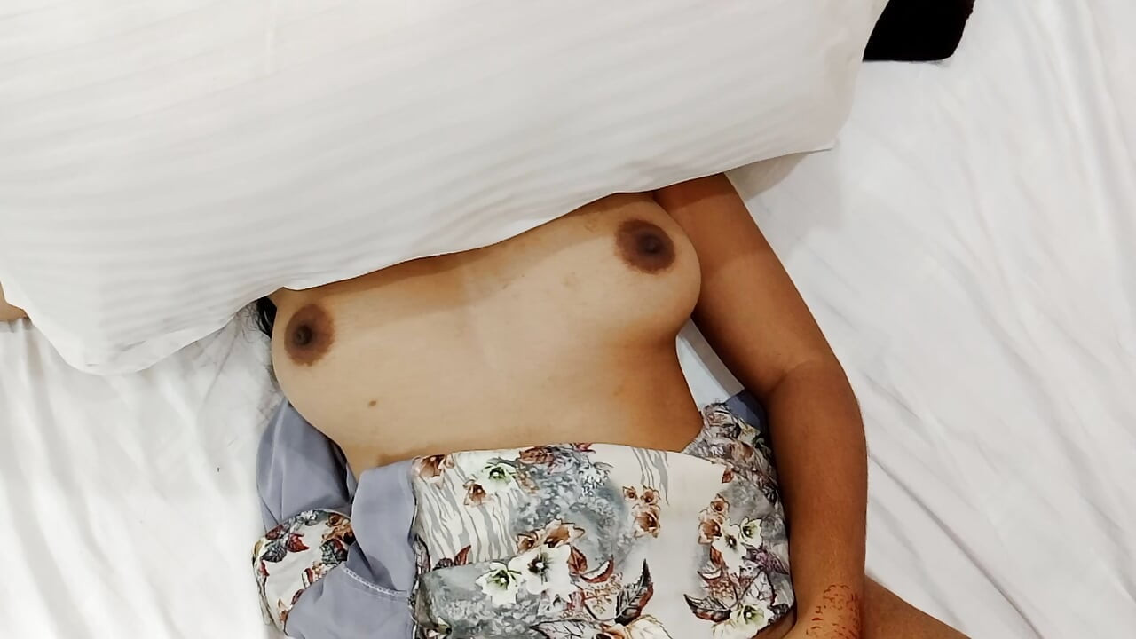 College Girl Seduced by Professor