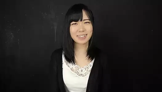 Tongue Observation & Saliva Fetishism with Ena Yuzuriha