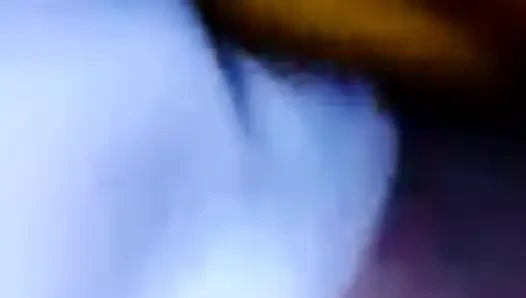 Inderin bahu wird tagsüber von der alten Sasur Ji in ihre enge muschi gefickt (Hindi Audio)