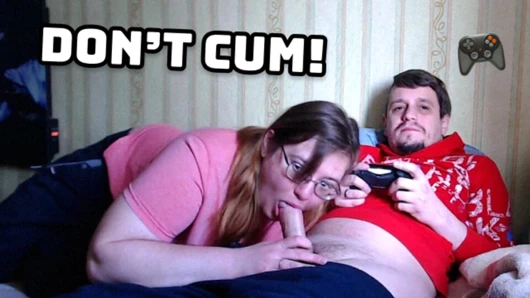 Apakah aku akan bisa menyelesaikan level pertama dari tantangan saudara tiriku yang super nakal ini?