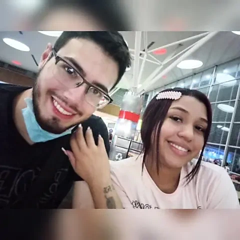 18 year old brunette big saggy tits from New York United States fucking her stepbrother’s big dickfddh
