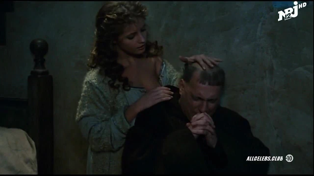 Isabella Ferrari in Good King Dagobert