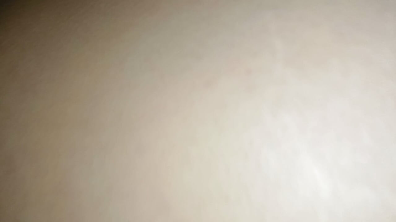 ابنة عمي بتفتح طيزها لي