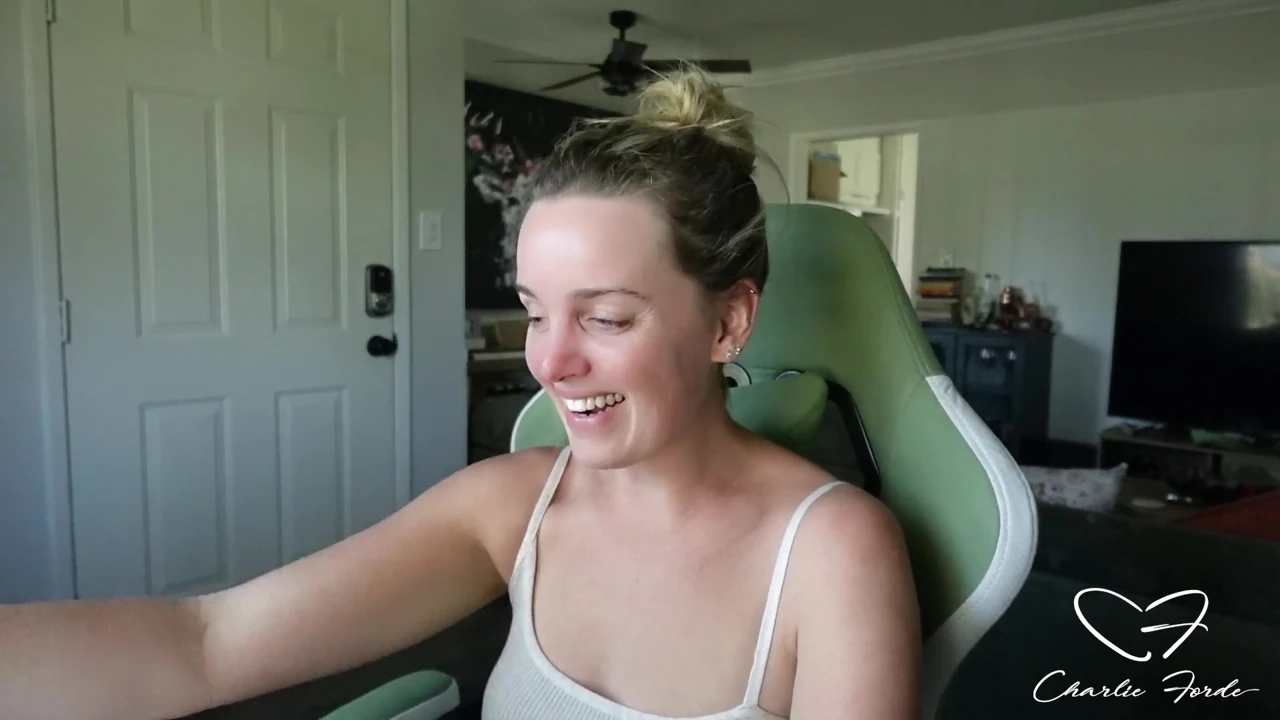 Röportaj 2025 Charlie Forde'un yer aldığı özet