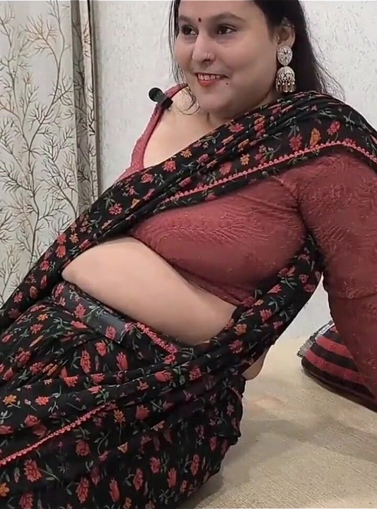 Σκληρό σεξ με κρέμα ροζ μουνί