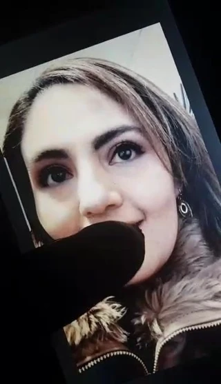 aly cumtribute 01