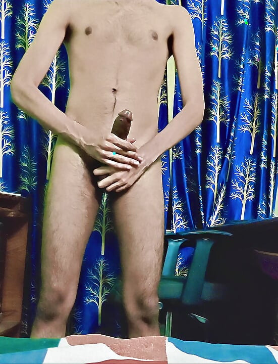 18Y BOY CUM BLAST..IN SLOW MOTION.. WHEN NO ONE IS IN HOME