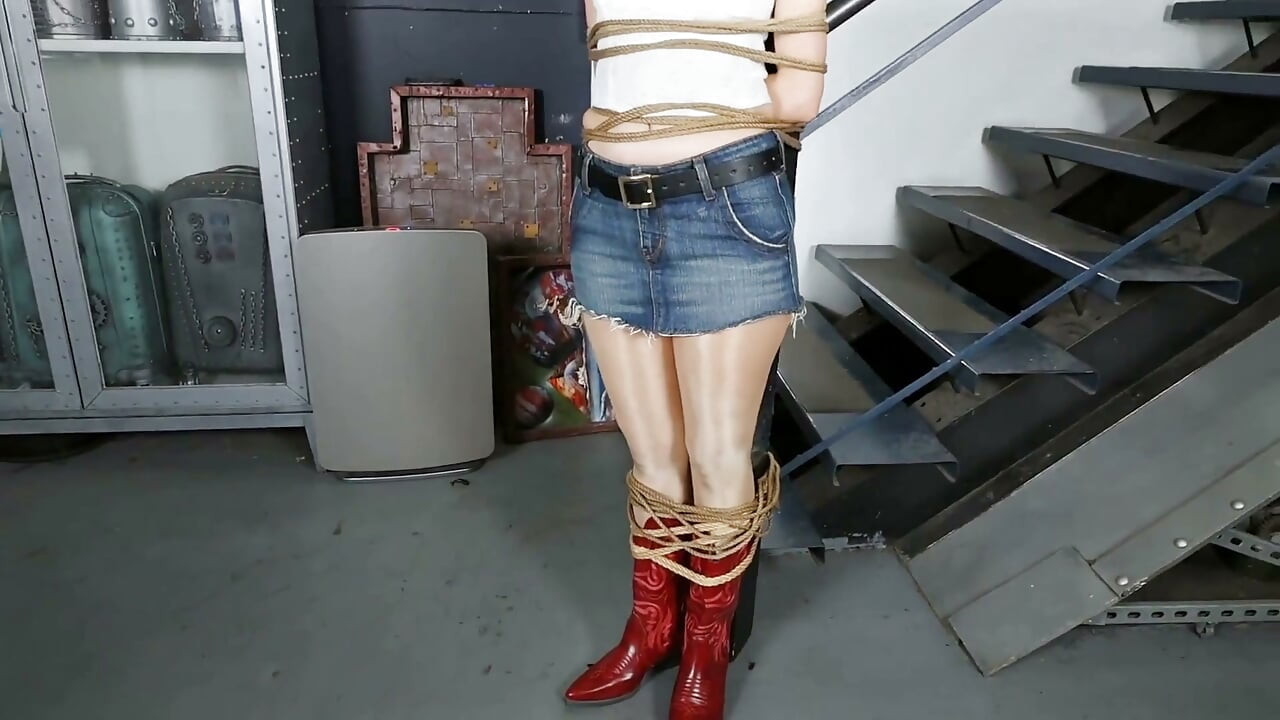 女牛仔米娜
