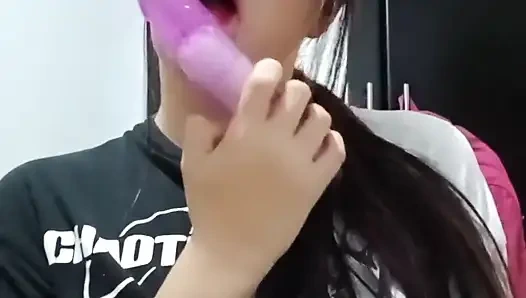 Infiltriertes video der kolumbianerin Yulieth Gomez