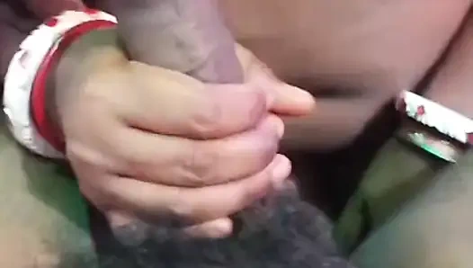 Ehefrau ne ajj achese chosa bengalische stimme