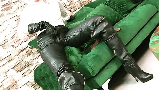 Ballbusting, domina, wichsanleitung