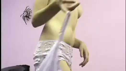 Wendy james nyepong dildo sebelum ngentot memeknya habis-habisan