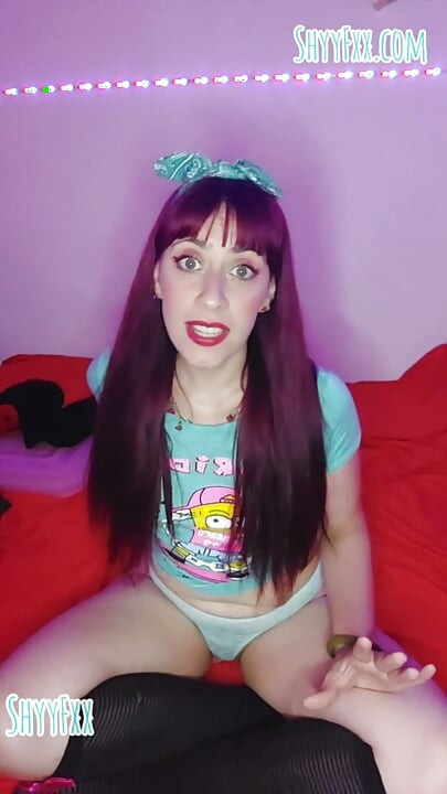 Shyyfxx erstes lesbisches rollenspiel für meine fans!