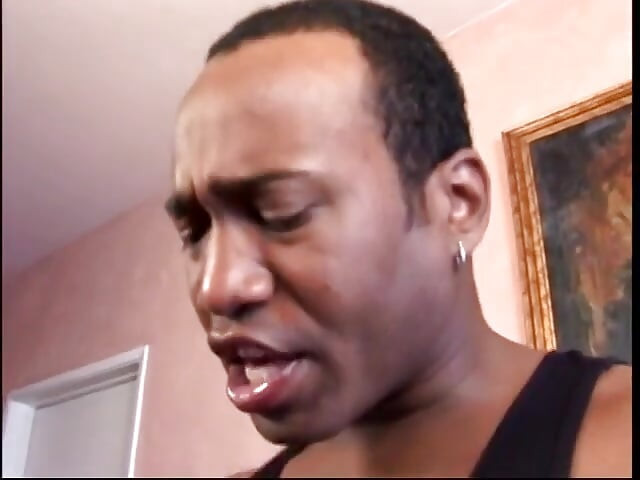 Hot chick lies on the floor upside down to get her pussy eaten by the hungry dude