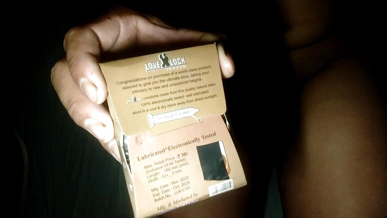 Thick Cumshot Inside Condom