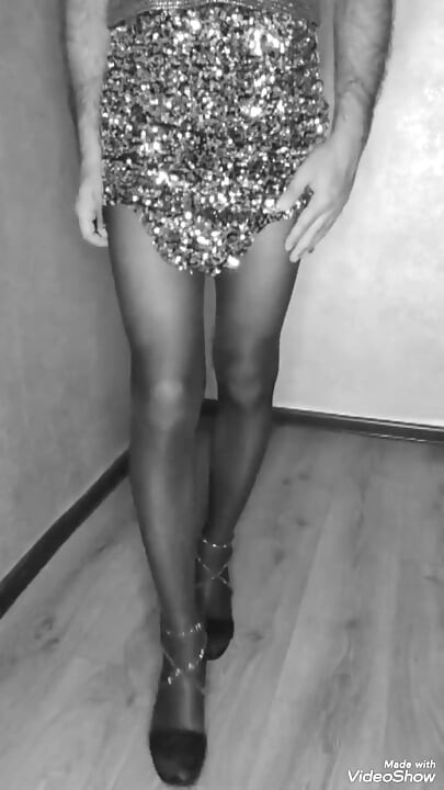 Lady Walk in Glossy Dress
