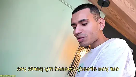 Dövmeli 81 yaşındaki anne tamamen şok oluyor