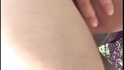 Randy zenci bebek amına ve ağzına yarak alıyor