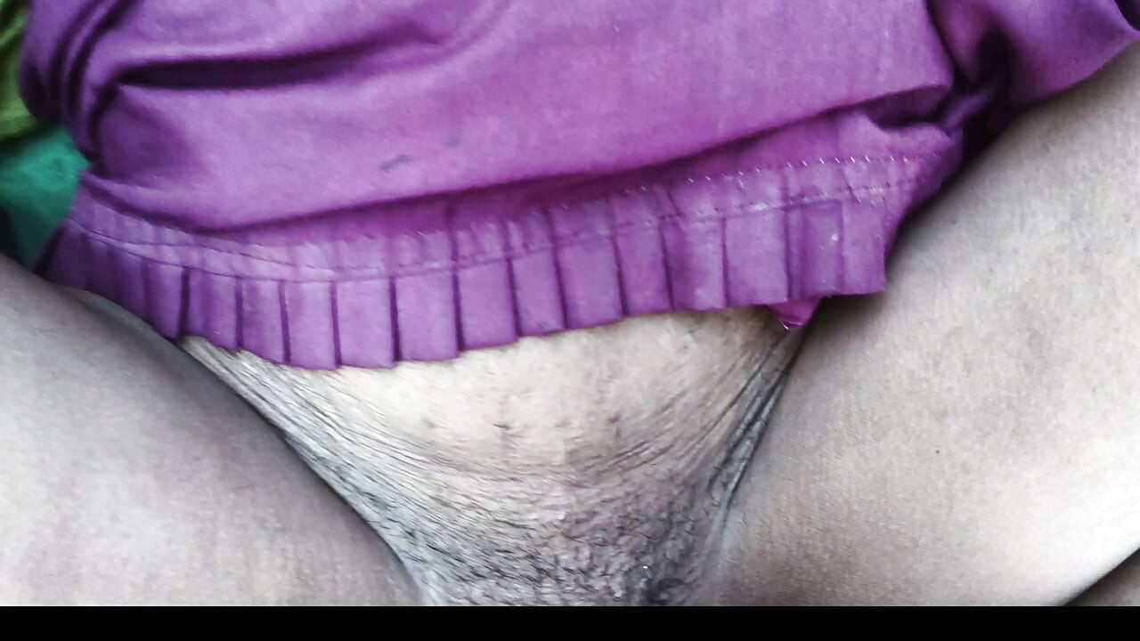 Desi Hot Romantic Bhabhi 100 Desi Bhabhi Indian Hindi XXX