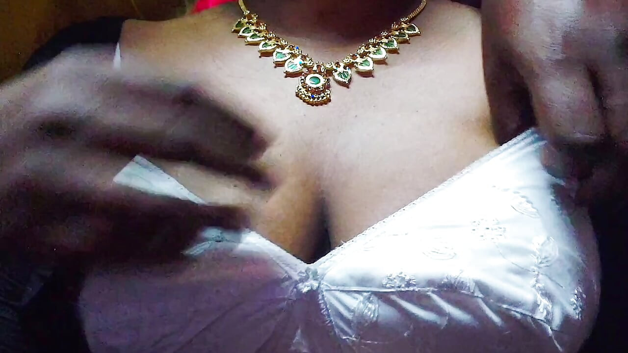 Hot Desi Indian Couples Full Hardcore Sex in Room