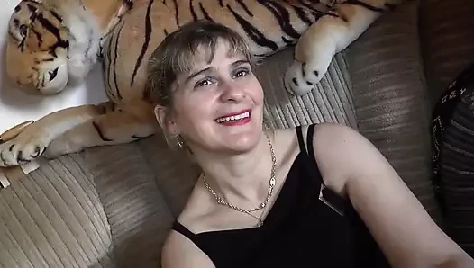Threesome at home