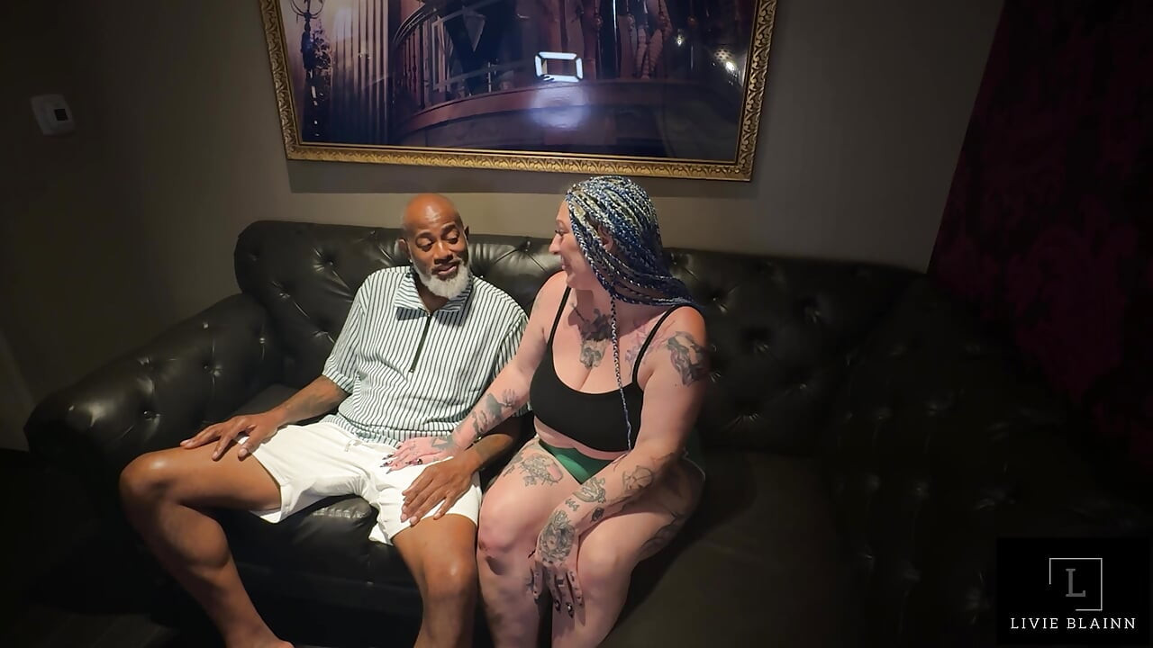 Shaundam Wanted Hotwife Livie