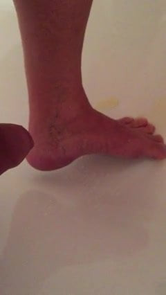 Fusspflege in der wanne- cuidado de los pies en la bañera