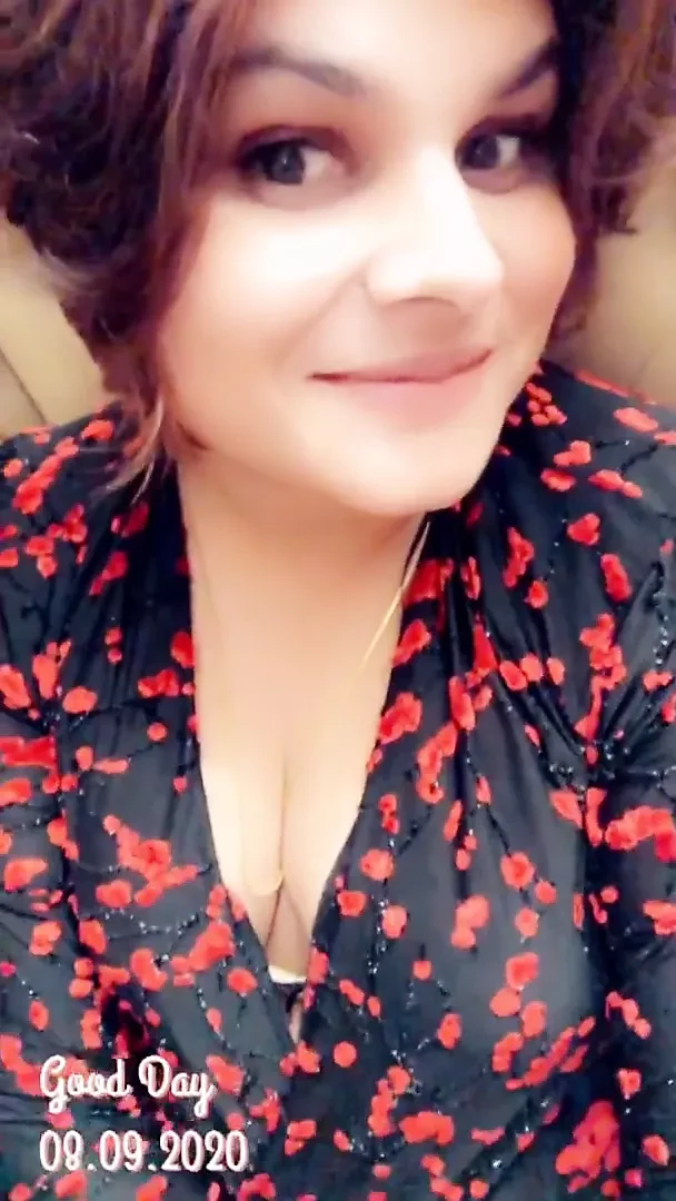 shani Chauhan Instagram Videos