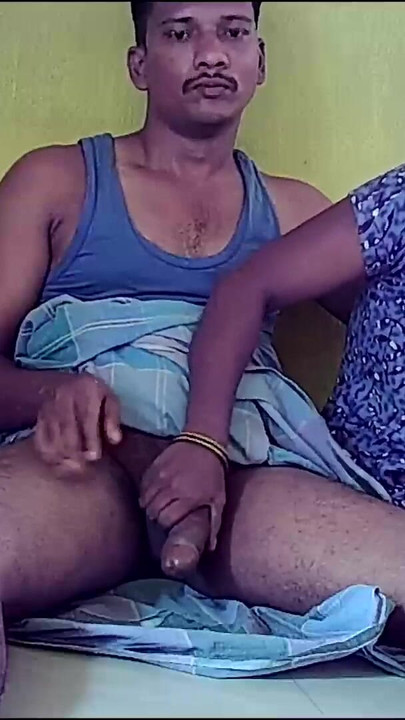 Mesti berkongsi detik dari "isteri rumah kampung India zakar besar dapat menolak"
