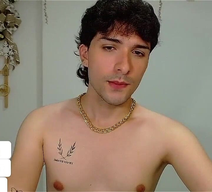 Slim Young Colombian Man From Bucaramanga Strokes His Huge Cock Until He Gets Cum on His Face