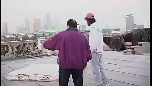Pelacur mungil nakal ini dientot habis-habisan sama majikannya