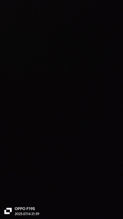 Moment spectaculaire de « Kisi ko v numéro commentaires pe likkho »