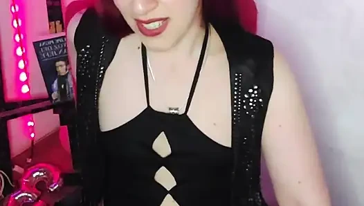 Твоя подруга Gauchita ведет тебя в секс-шоп, чтобы купить игрушки