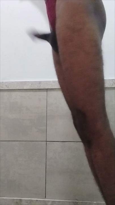 Fast mode on with dancing cock