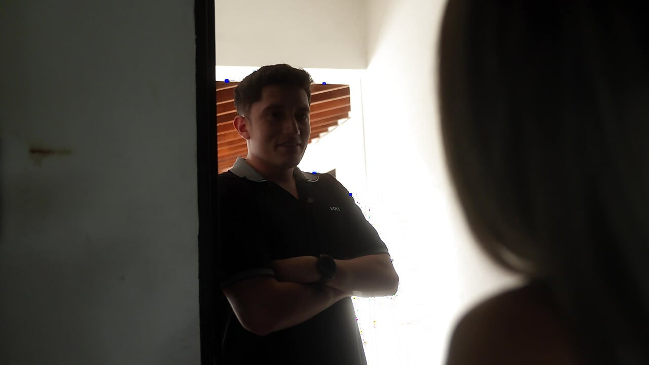 Horny Colombian pays rent with her tight pussy - Pipeboy