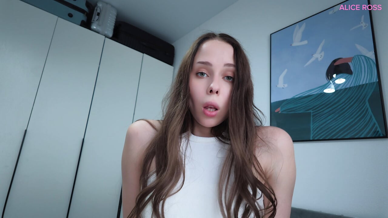老婆的閨蜜脫掉保險套乞求臉上射精！