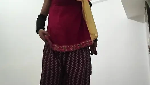 Hot Indian dever bhabhi fucking hard doggy style at home
