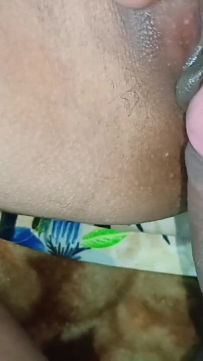 Momento da condividere da "La fidanzata di 18 anni si fa scopare un hindi audio bbc dick black"