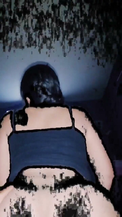 Minha Esposa Magrinha Mostra a Bunda pra Mim e Pula no Meu Pau e Eu Deixo Acontecer Porque Adoro Ver Ela Rebolando… | Clipe 1