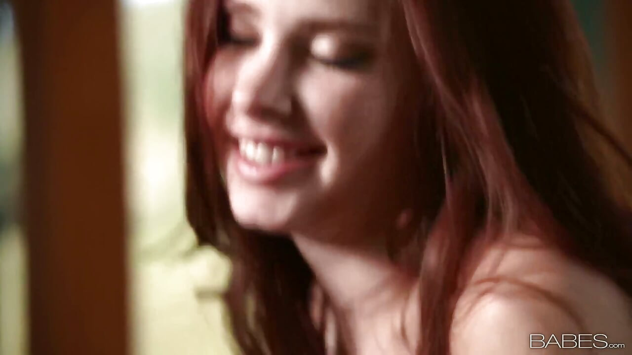 Babes - Red Head Melody Jordan Spreads for Kris During a Steamy Pussy Licking & Raw Pussy Pounding