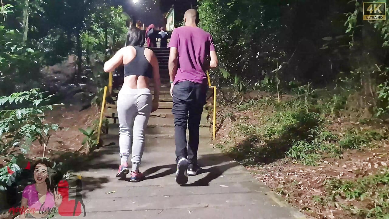 Saya berhubungan seks dengan orang asing di dalam taman tanpa kondom.