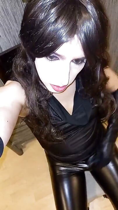 Tammysissy Dressed in Different Looks