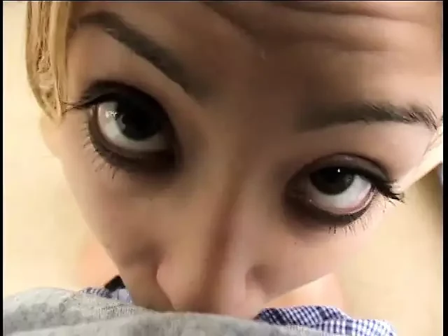 Dude gets BJ and facializes horny slut with braces