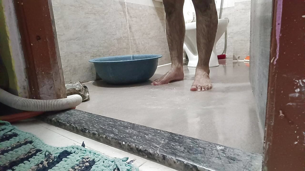 Kaun mere Sath nanga nahana pasand karenge