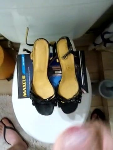 Cum on my girlfriend shoes 11#